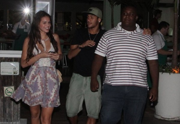 Neymar and his girlfriend Bruna Marquezine, coming out of a restaurant in Brazil