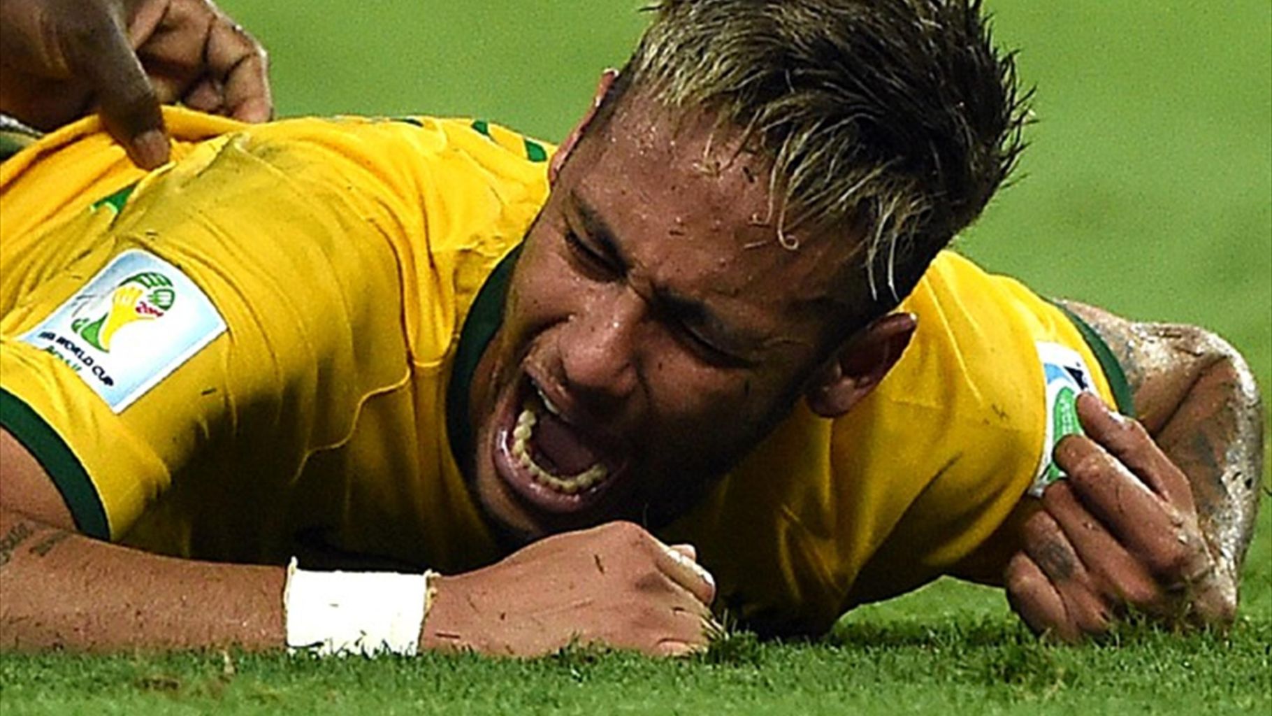 Neymar face of pain, after his vertebra fracture injury, in the World Cup