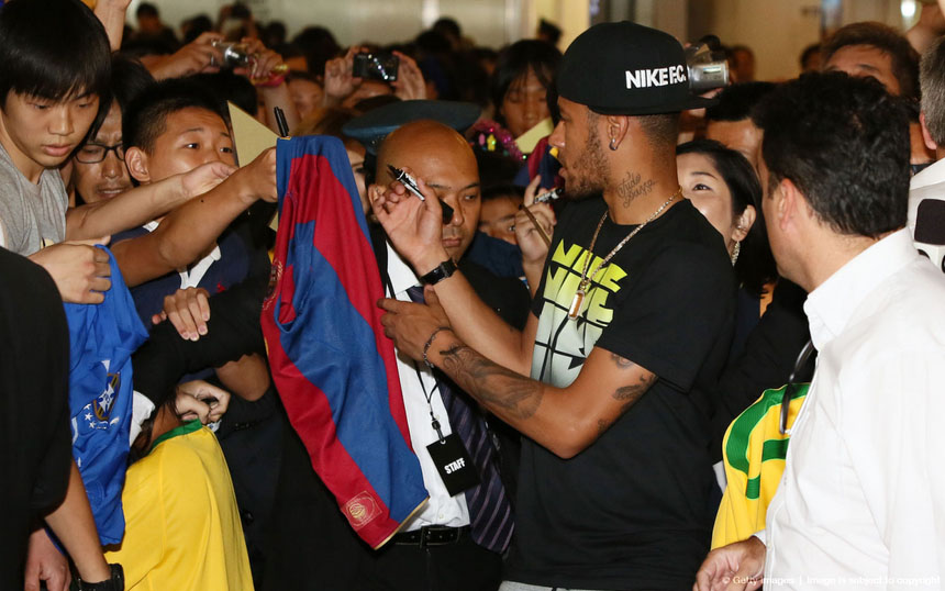 Neymar signing autographs to fans in Tokyo, Japan