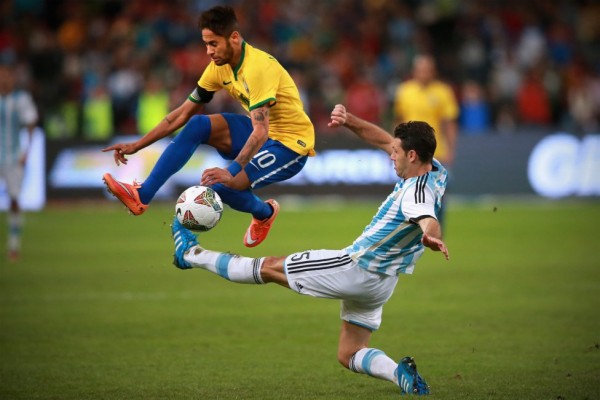 Neymar evading a harsh tackle