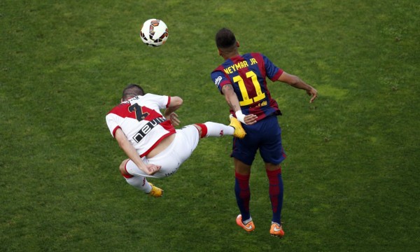 Violent foul on Neymar