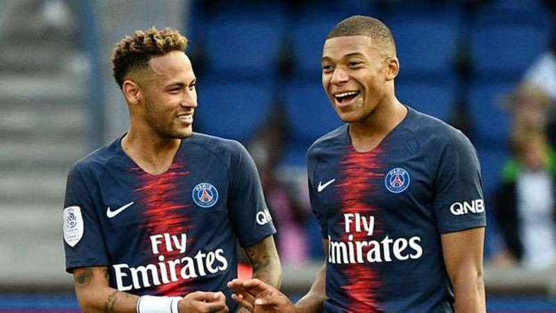 Neymar and Mbappé in PSG