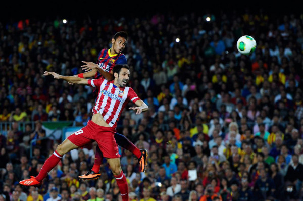 Neymar big jump and header, in Barcelona vs Atletico Madrid