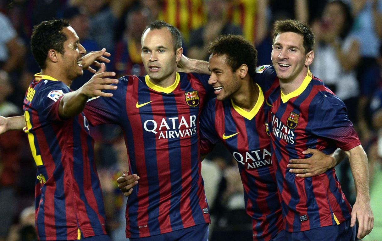 Adriano, Iniesta, Neymar and Messi celebrating a Barcelona goal