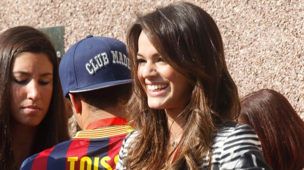 Bruna Marquezine in Barcelona to see Neymar Jr. presentation