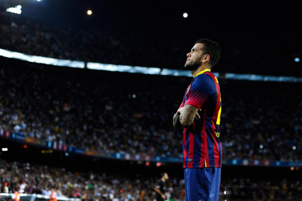 Daniel Alves silent Barcelona goal celebration, in honor and tribute of Eric Abidal