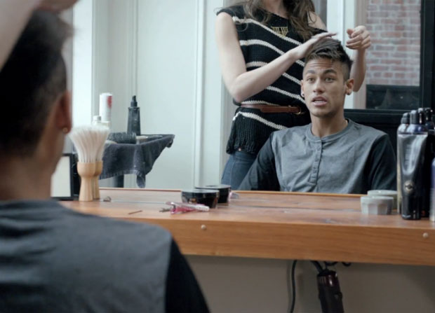 Neymar in the barber shop, cutting and styling his hair