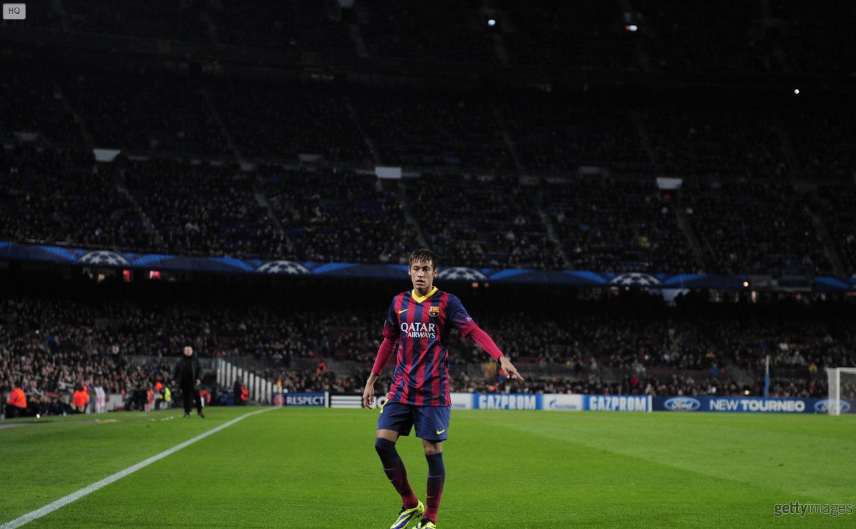 Neymar playing at a packed Camp Nou stadium