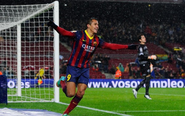 Alexis Sánchez goal celebration, in FC Barcelona 5-1 Levante