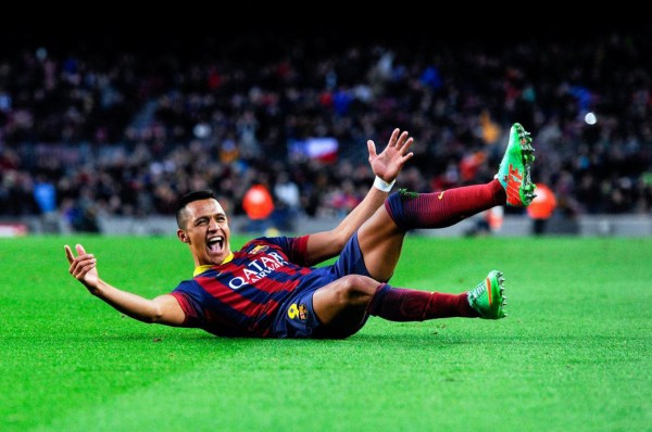 Alexis Sanchez hat-trick sliding celebration, Barcelona 2014