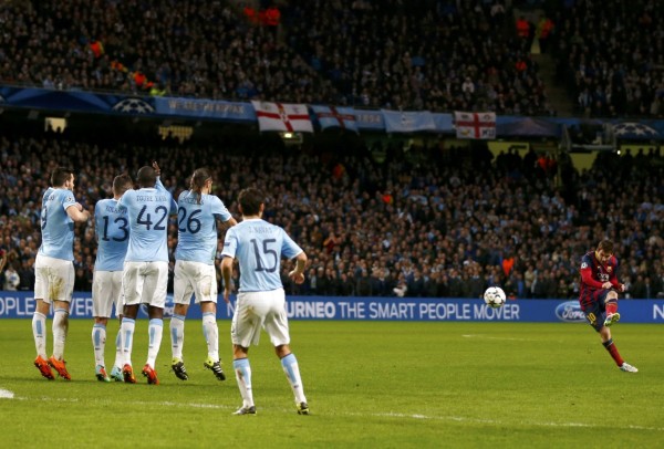 Lionel Messi's free-kick vs Manchester City