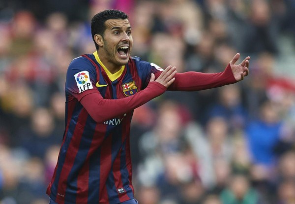 Pedro waving and contesting a referee's decision
