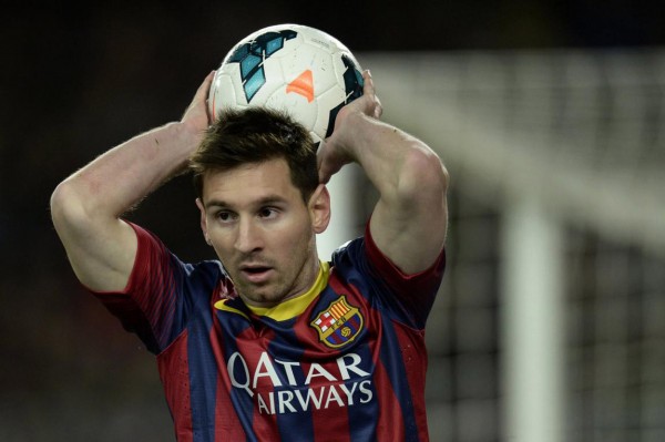 Lionel Messi making a free-throw