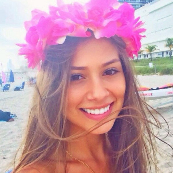 Gabriella Lenzi, Neymar new girlfriend photo 2