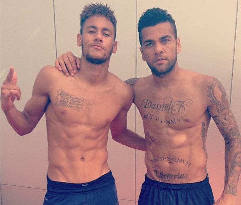 Neymar and Daniel Alves shirtless and showing abs