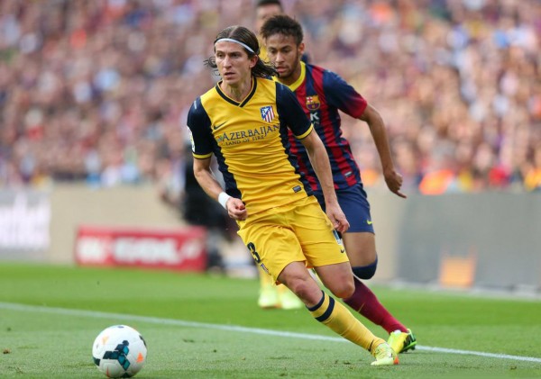 Neymar chasing Filipe Luis in Barcelona vs Atletico Madrid