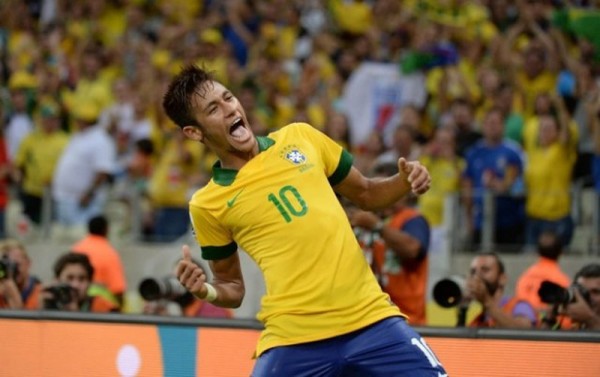Neymar playing for the Brazilian National Team in 2014