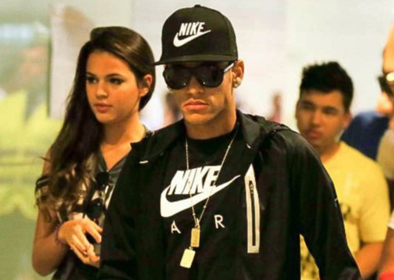 Neymar and Bruna Marquezine, again boyfriend and girlfriend in 2014