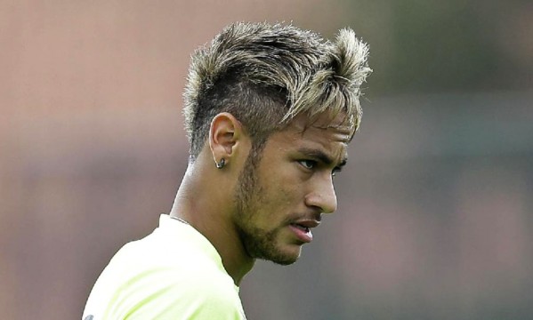 Neymar shows off a new look and hairstyle for the World Cup 2014