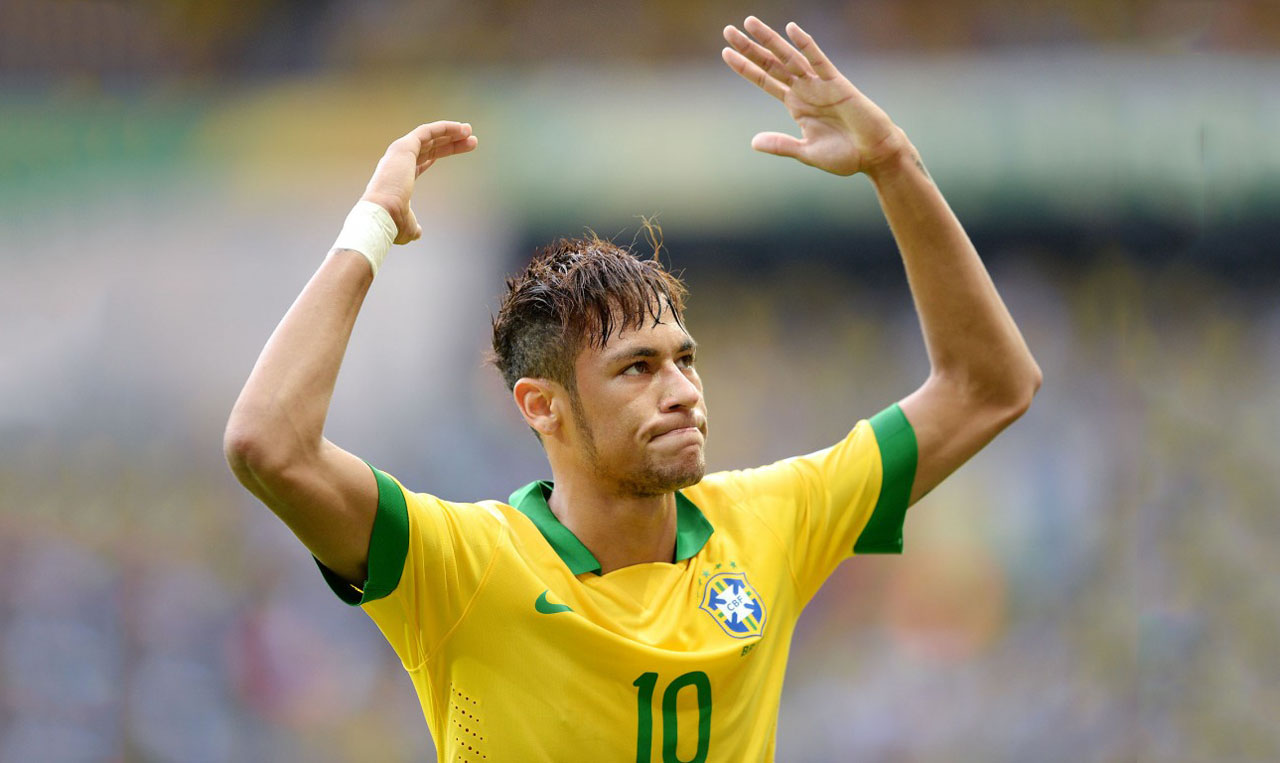 Neymar reaction towards the fans, in Brazil