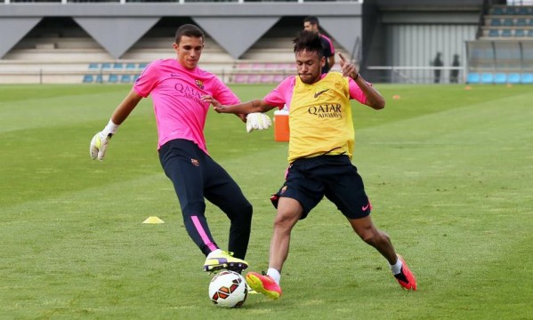 Neymar is hopeful about playing against León Neymar is hopeful about playing against León
