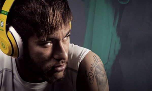 Neymar shows his rapping skills on video Neymar shows his rapping skills on video