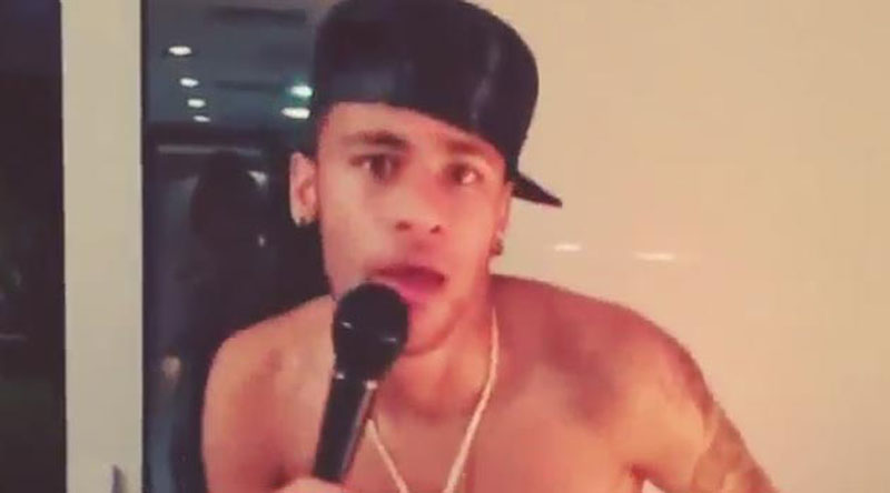 Neymar rapping and looking like Justin Bieber