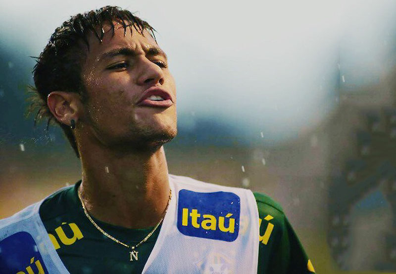 Neymar in a Brazil practice