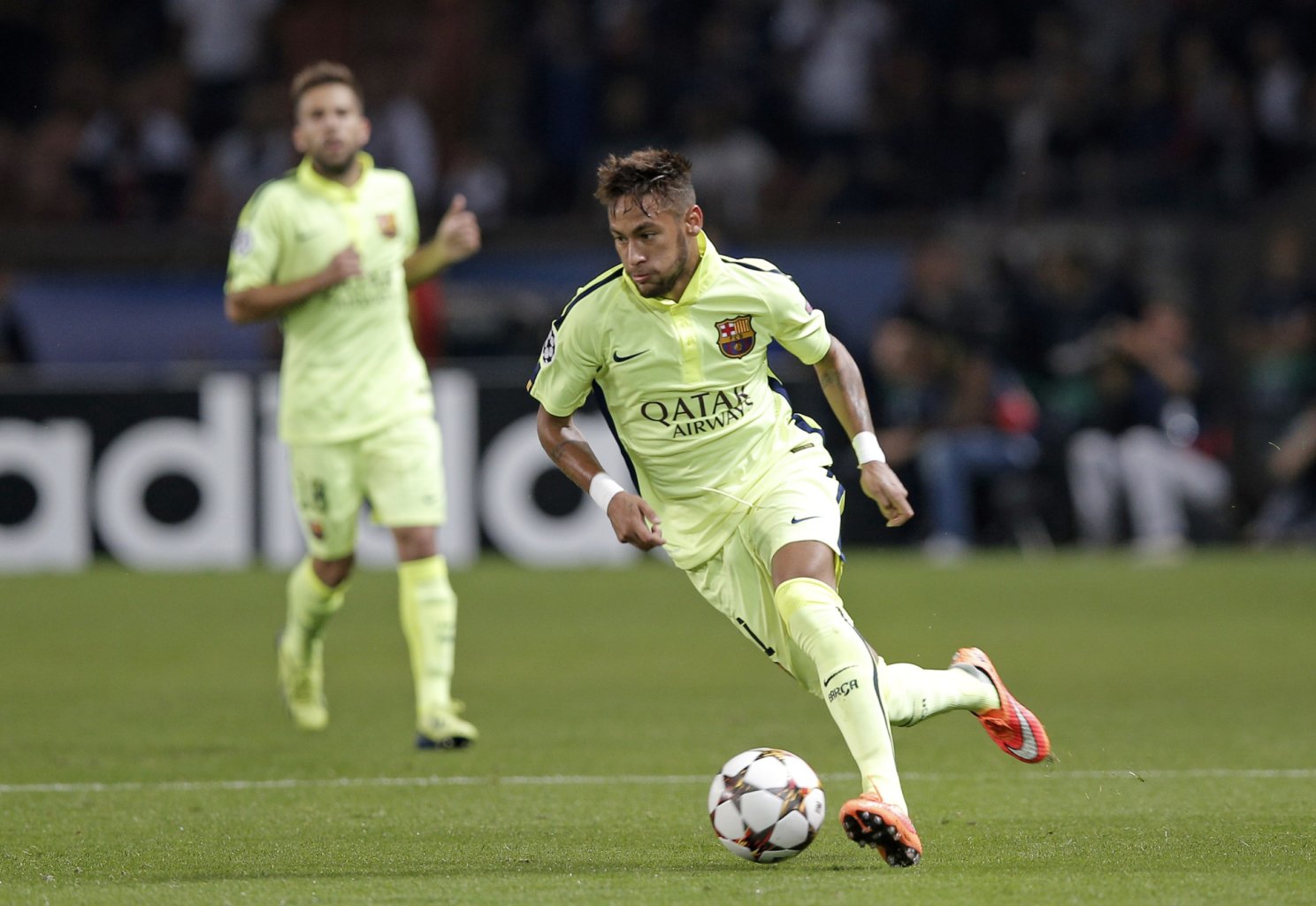 Neymar in action in PSG vs Barcelona