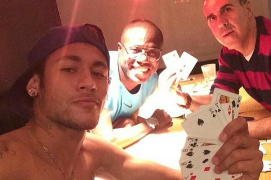 Neymar in a poker game