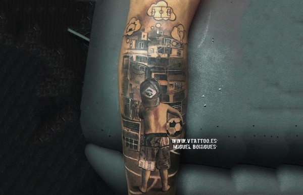 Neymar new tattoo - Follow your dreams