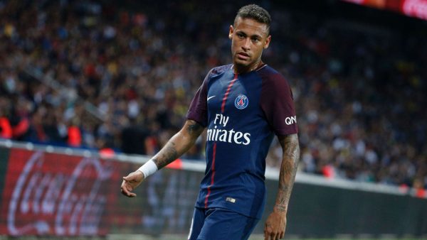 Neymar wearing a PSG shirt in 2017