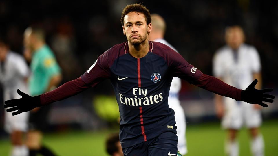 Neymar Jr PSG forward in 2017-2018