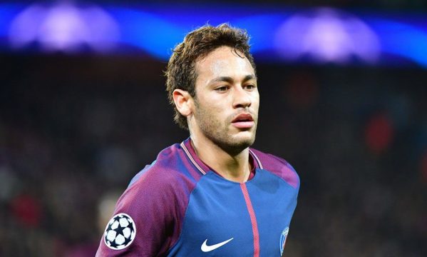 Should Neymar leave PSG in order to win the Ballon d’Or? Should Neymar leave PSG in order to win the Ballon d’Or?