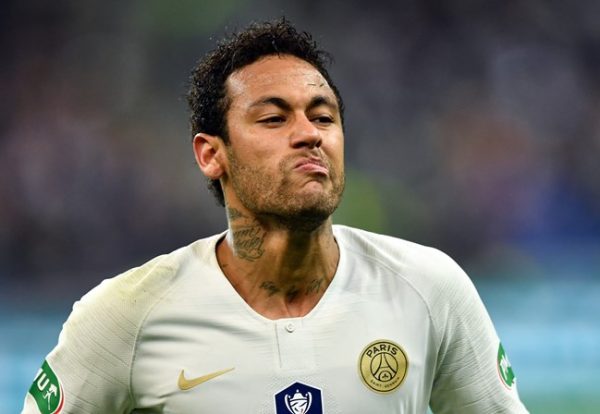 Neymar playing for PSG in April of 2019