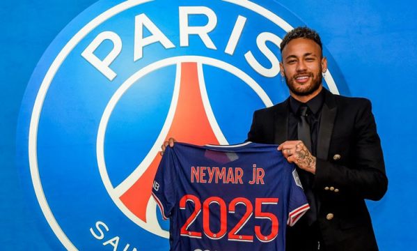 Neymar expanding his PSG cooperation contract for 3 Years Neymar expanding his PSG cooperation contract for 3 Years