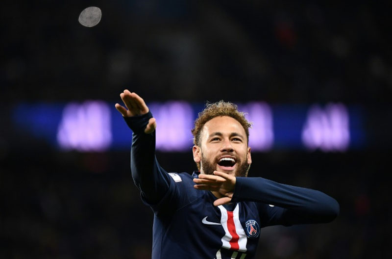 Neymar happy at PSG