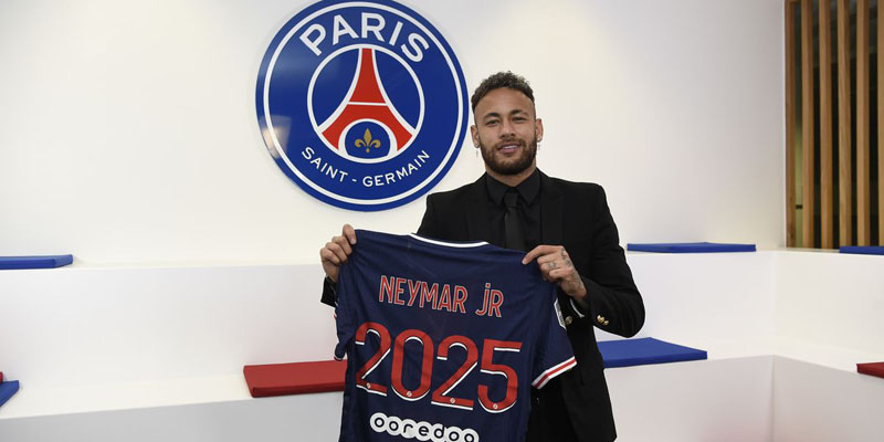 Neymar holding PSG shirt 2025 number