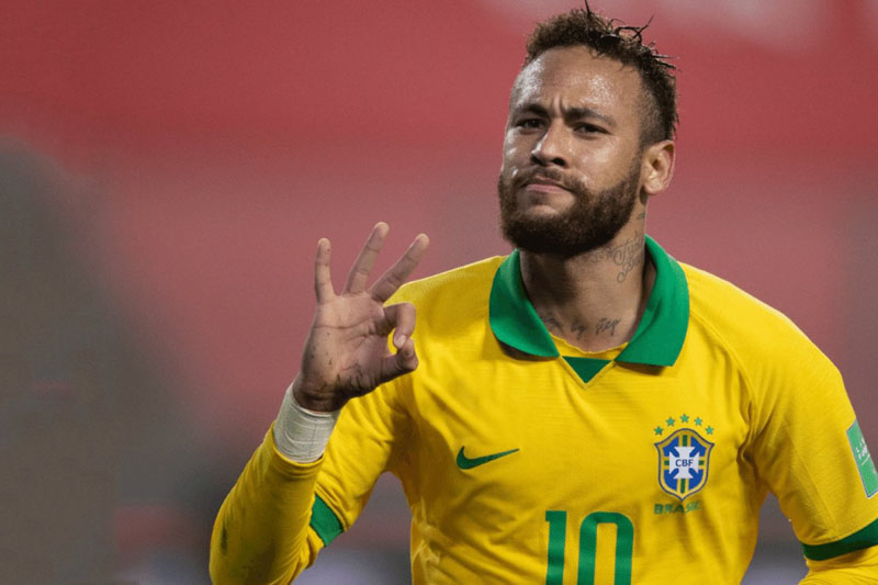 Neymar gesture to say everything is fine